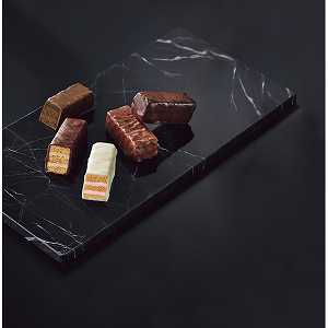 yzUEXEB[c@~tB[iQPj