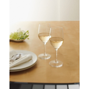 �V���g���c���@�E���g���@�y�A���C���O���X