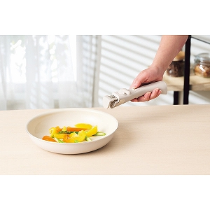 �y���������z�}�W�N�b�N�@�Z���~�b�N���H�@�h�g�Ή����E�n���h���t���C�p���T�_�Z�b�g