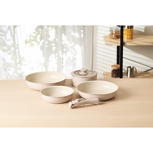 �y���������z�}�W�N�b�N�@�Z���~�b�N���H�@�h�g�Ή����E�n���h���t���C�p���U�_�Z�b�g