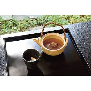 �y���������z���̂��o�i�U���j