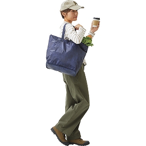 �f�j�����r�b�O�g�[�g