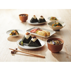 �y���������z������a�V�]�䂩��]